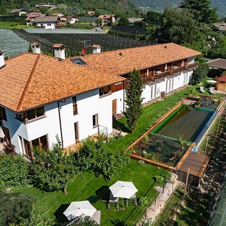 St. Ulrichhof Apartment Lana Bagian luar foto