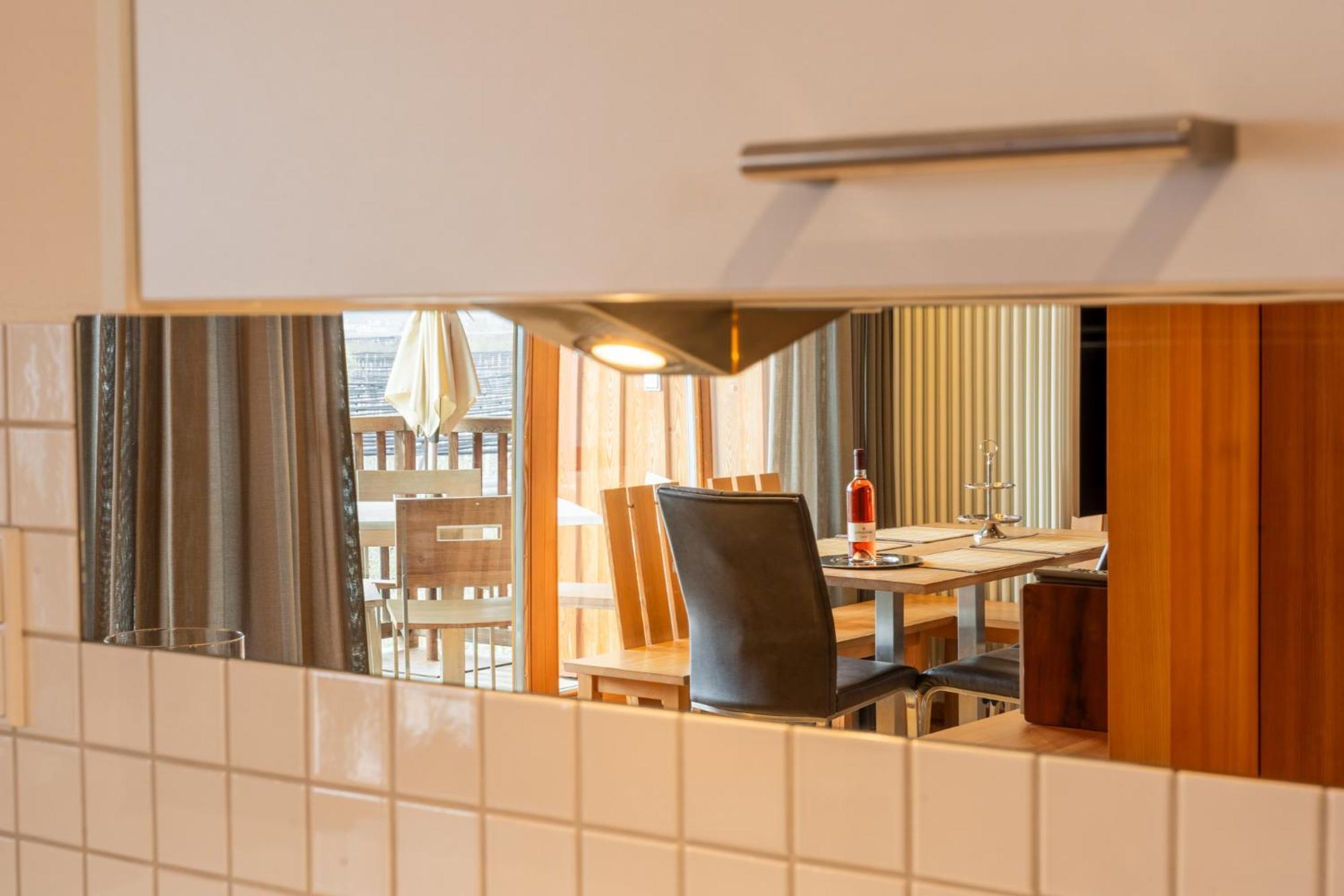 St. Ulrichhof Apartment Lana Bagian luar foto