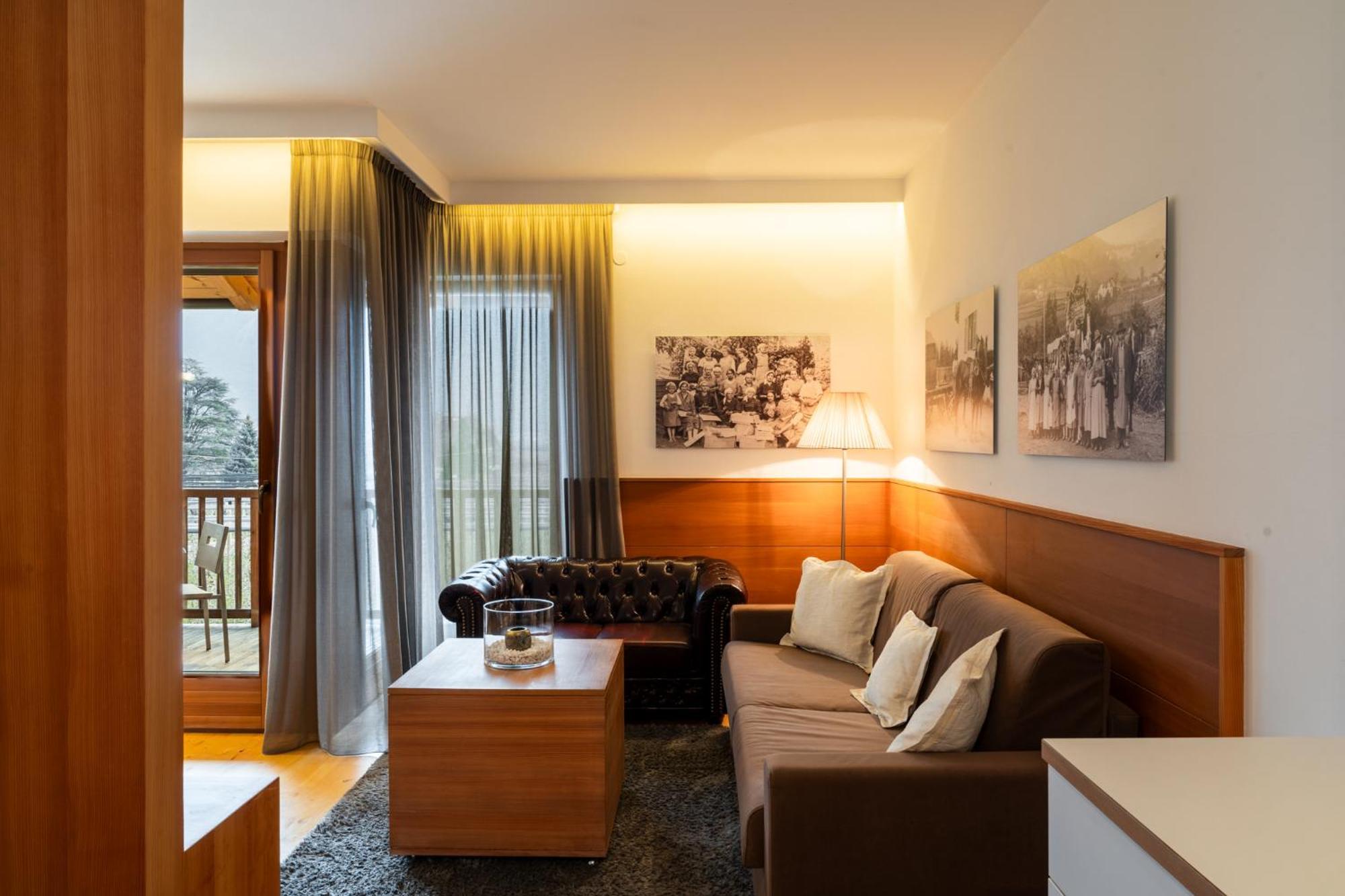 St. Ulrichhof Apartment Lana Bagian luar foto